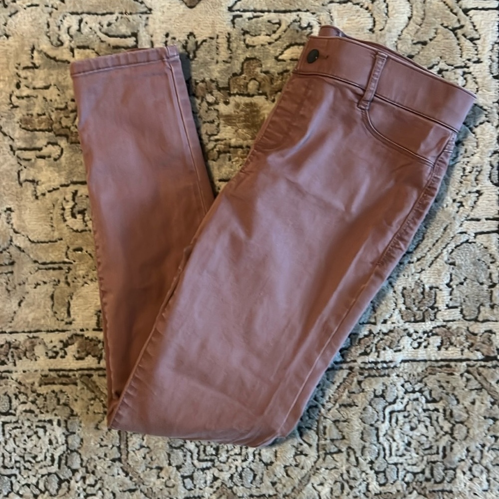 Lauren Conrad mauve colored skinny jeans - size 8